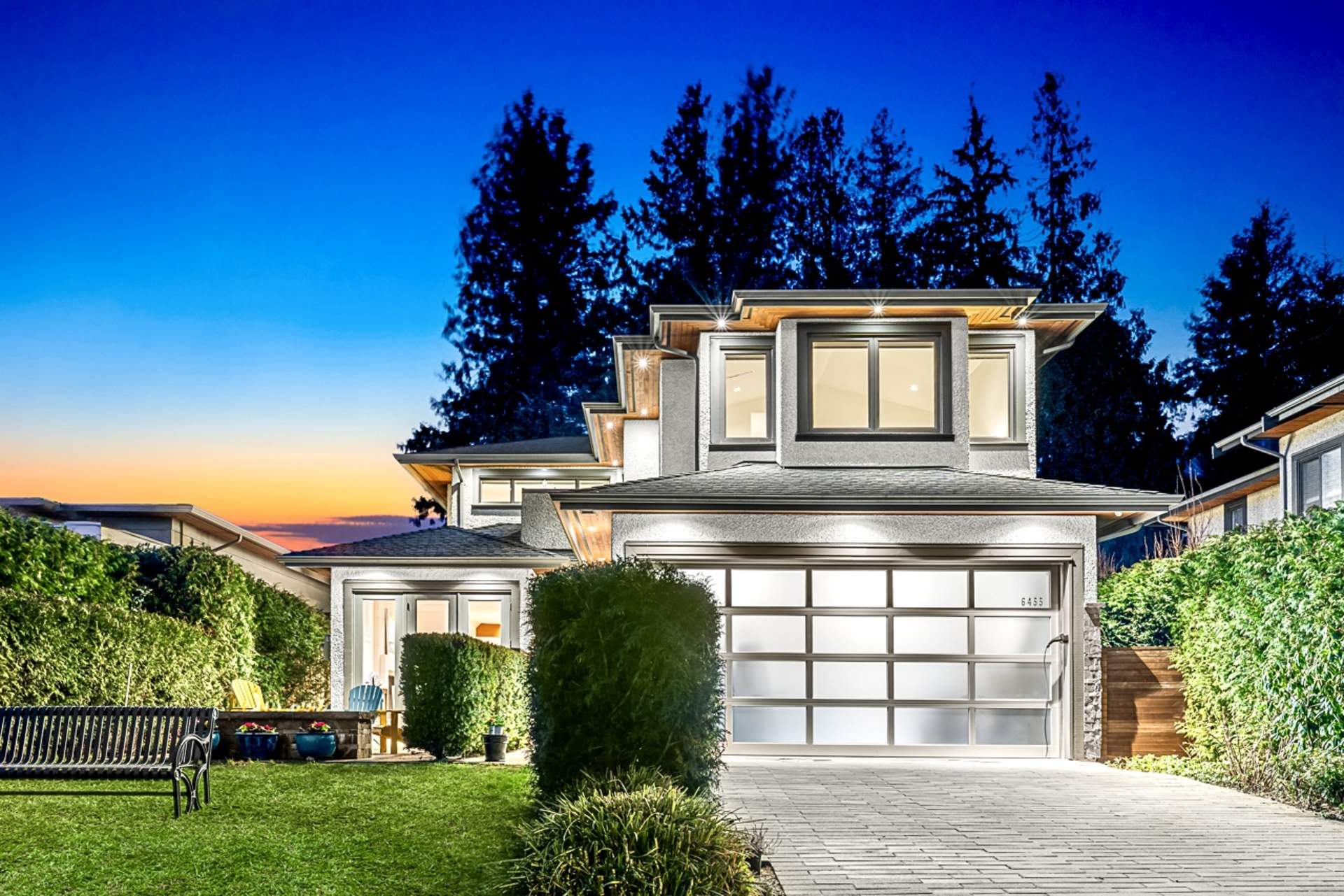 Exquisitely designed and constructed home in Gleneagles overlooking breathtaking ocean and island views! 