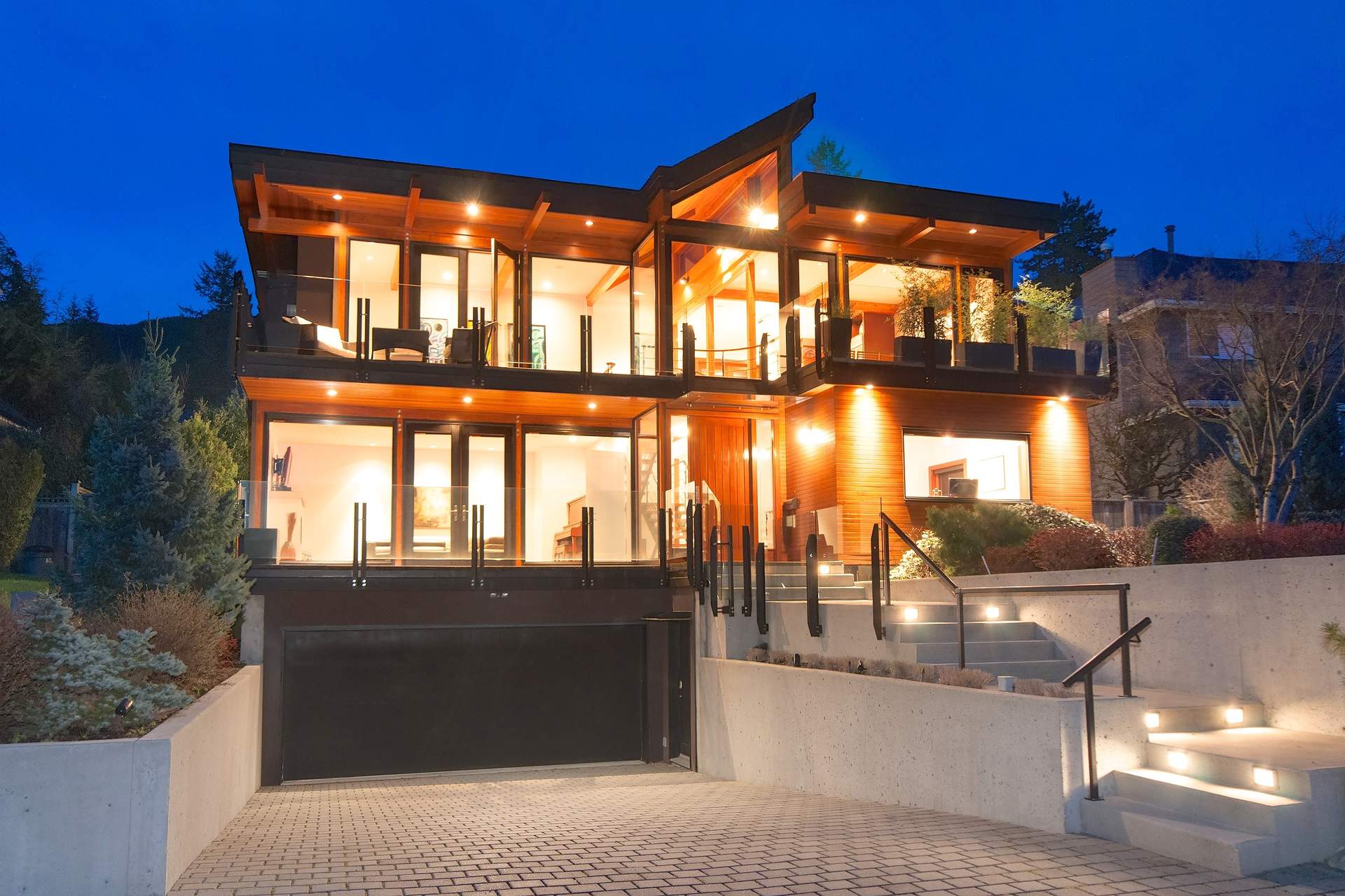 Spectacular Canyon Heights Contemporary Residence with City, Ocean & Mountain Views