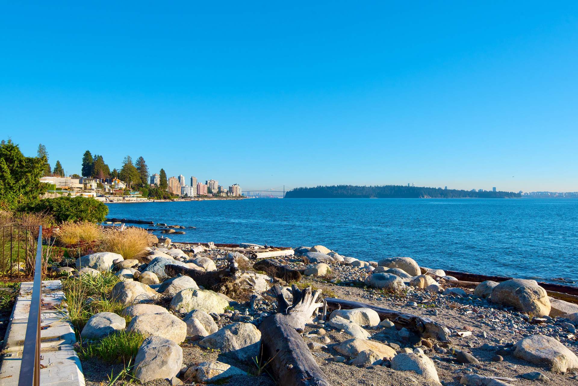 La primera línea de costa y desarrollo de West Vancouver