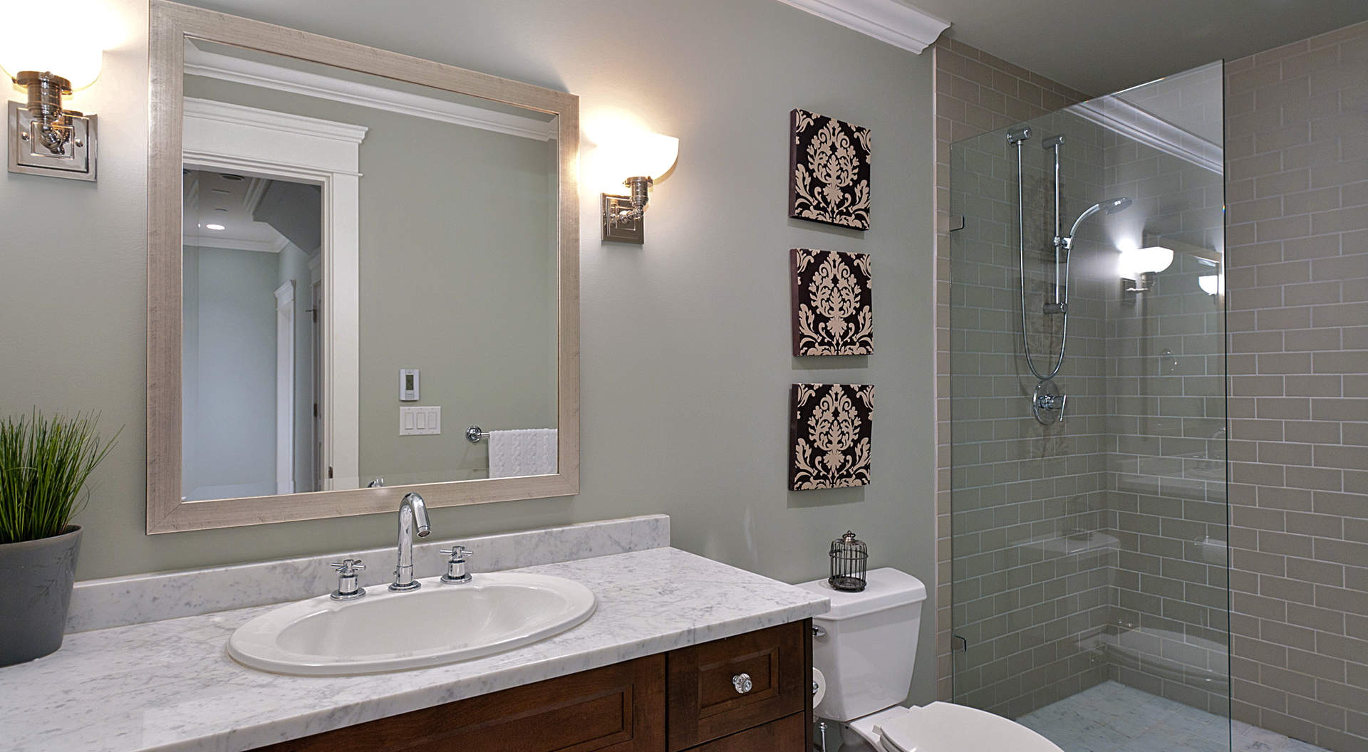 Guest Bathroom Downstairs