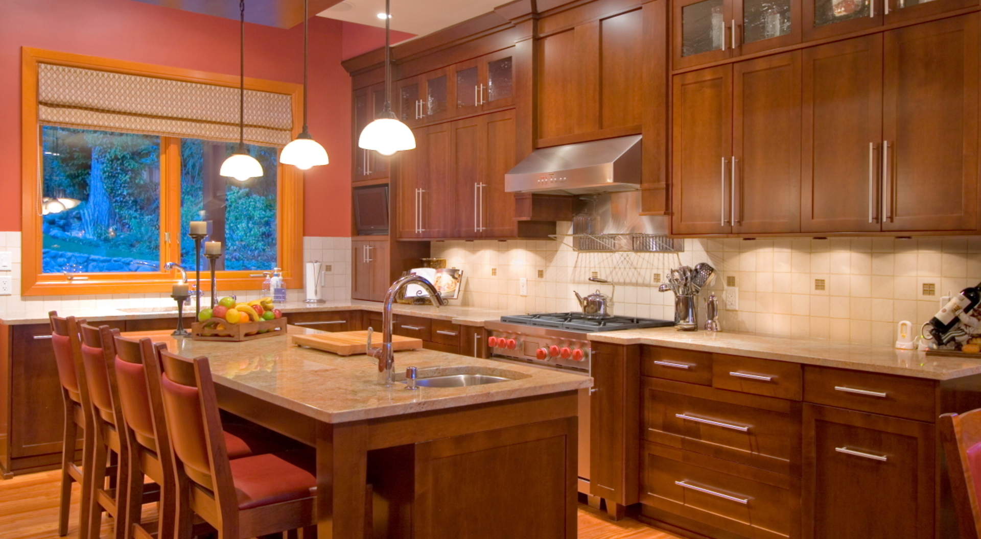 Open Gourmet Kitchen with Island and Eating Area