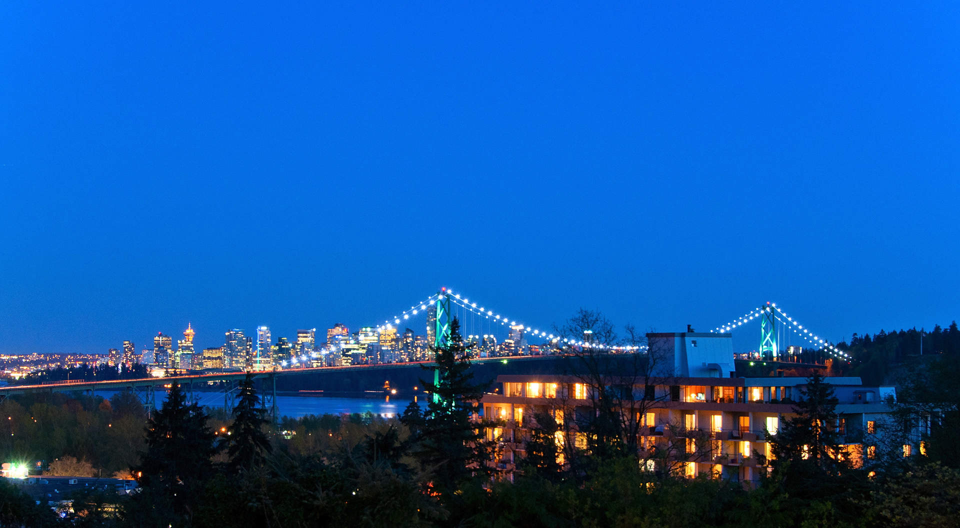 961 Duchess Avenue West Vancouver Homes and Real Estate BC, Canada