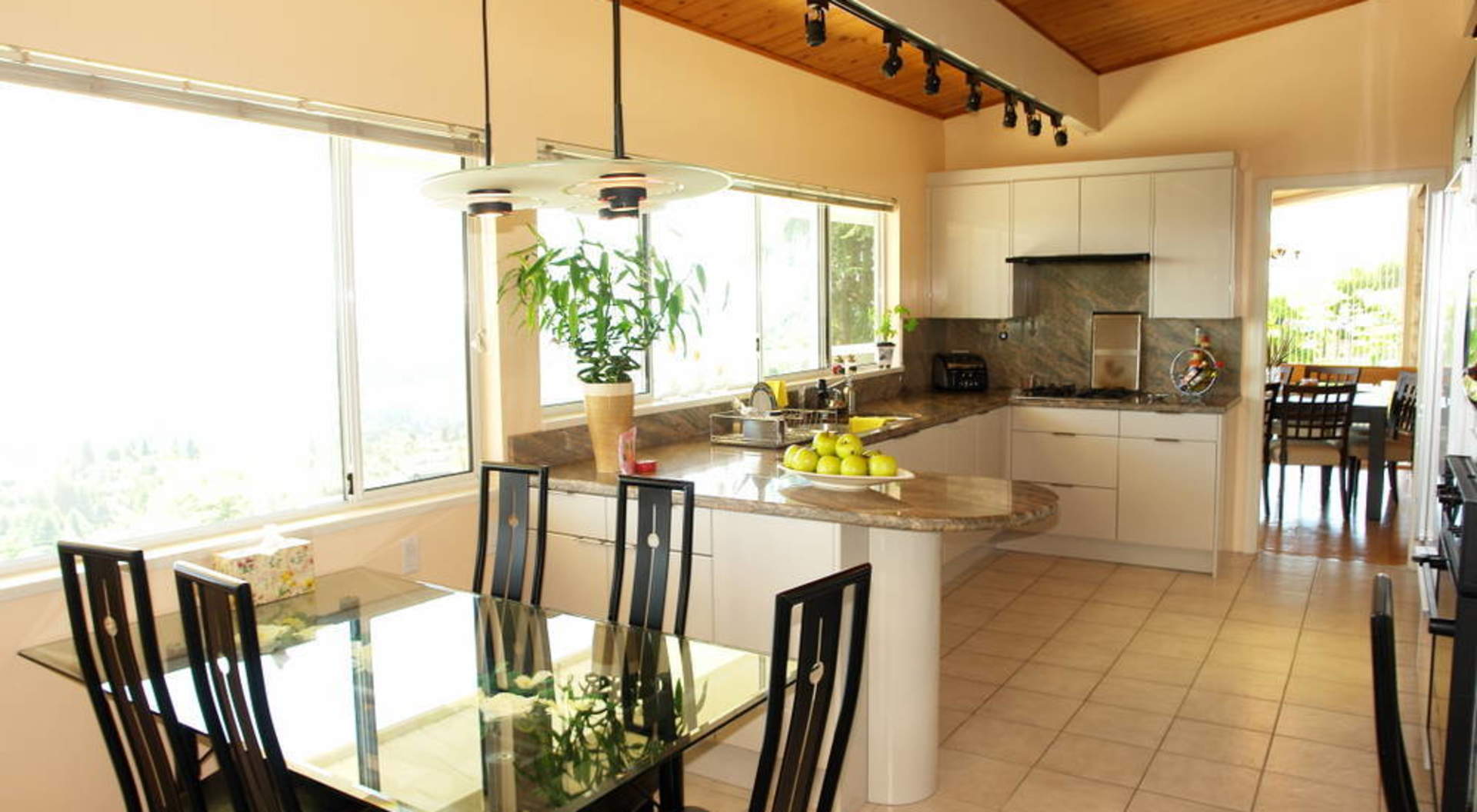 1111 Millstream Road West Vancouver Homes and Real Estate BC, Canada