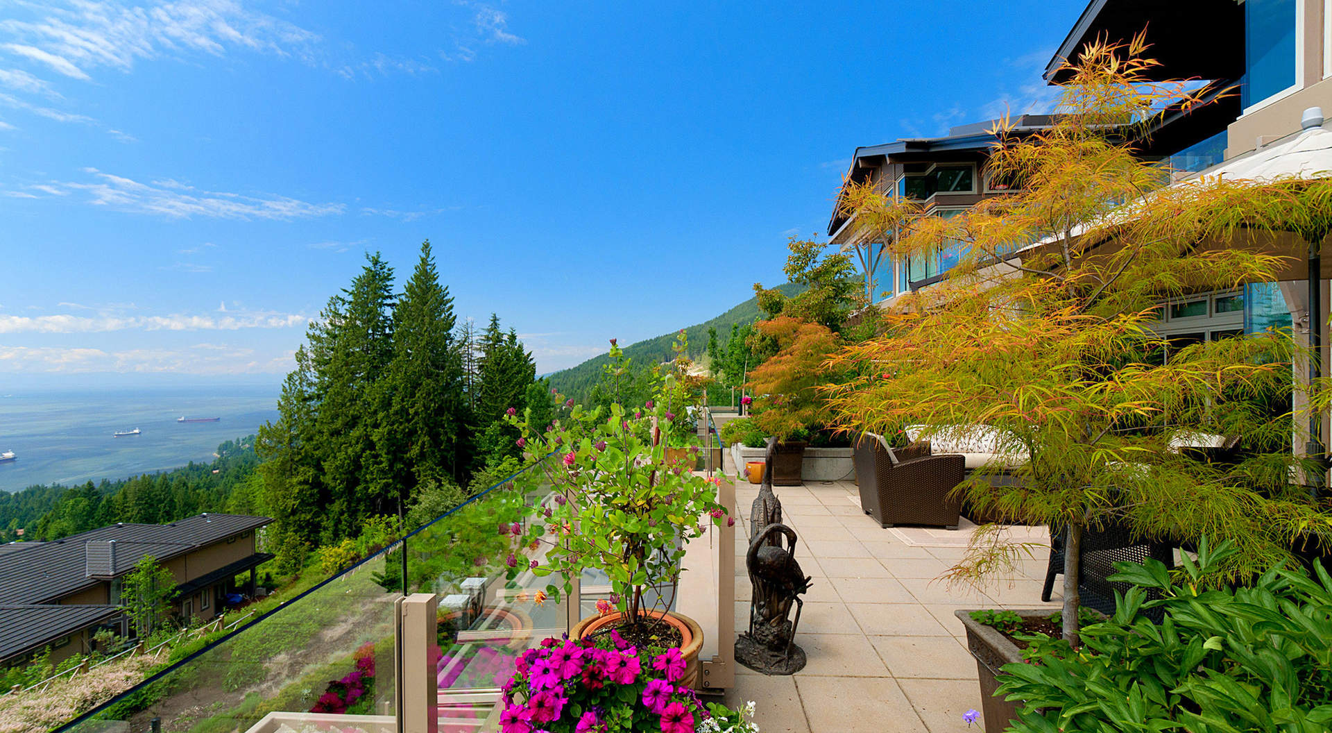 Fabulous Sunfilled Outdoor Terrace