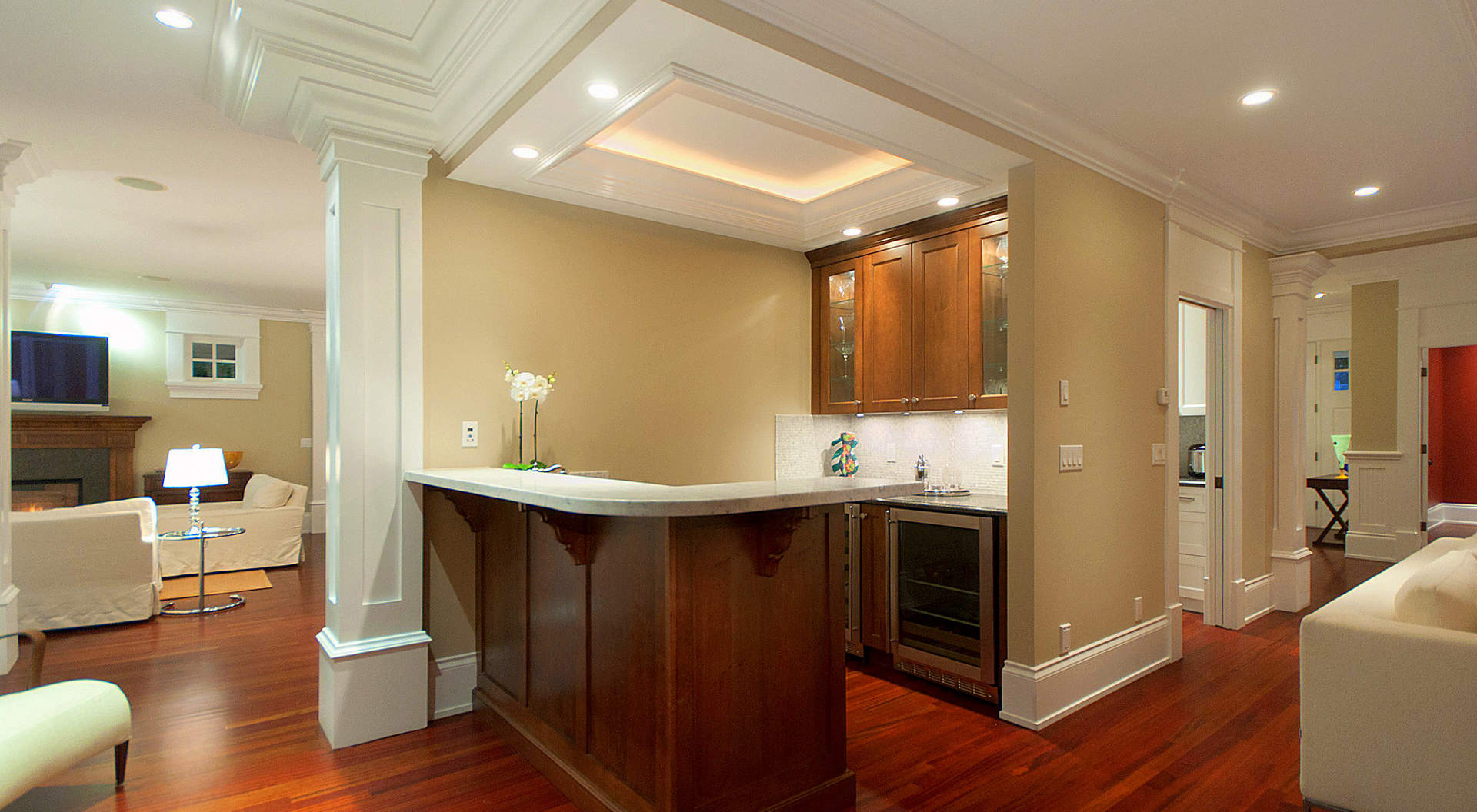 Central Wet Bar for Entertaining