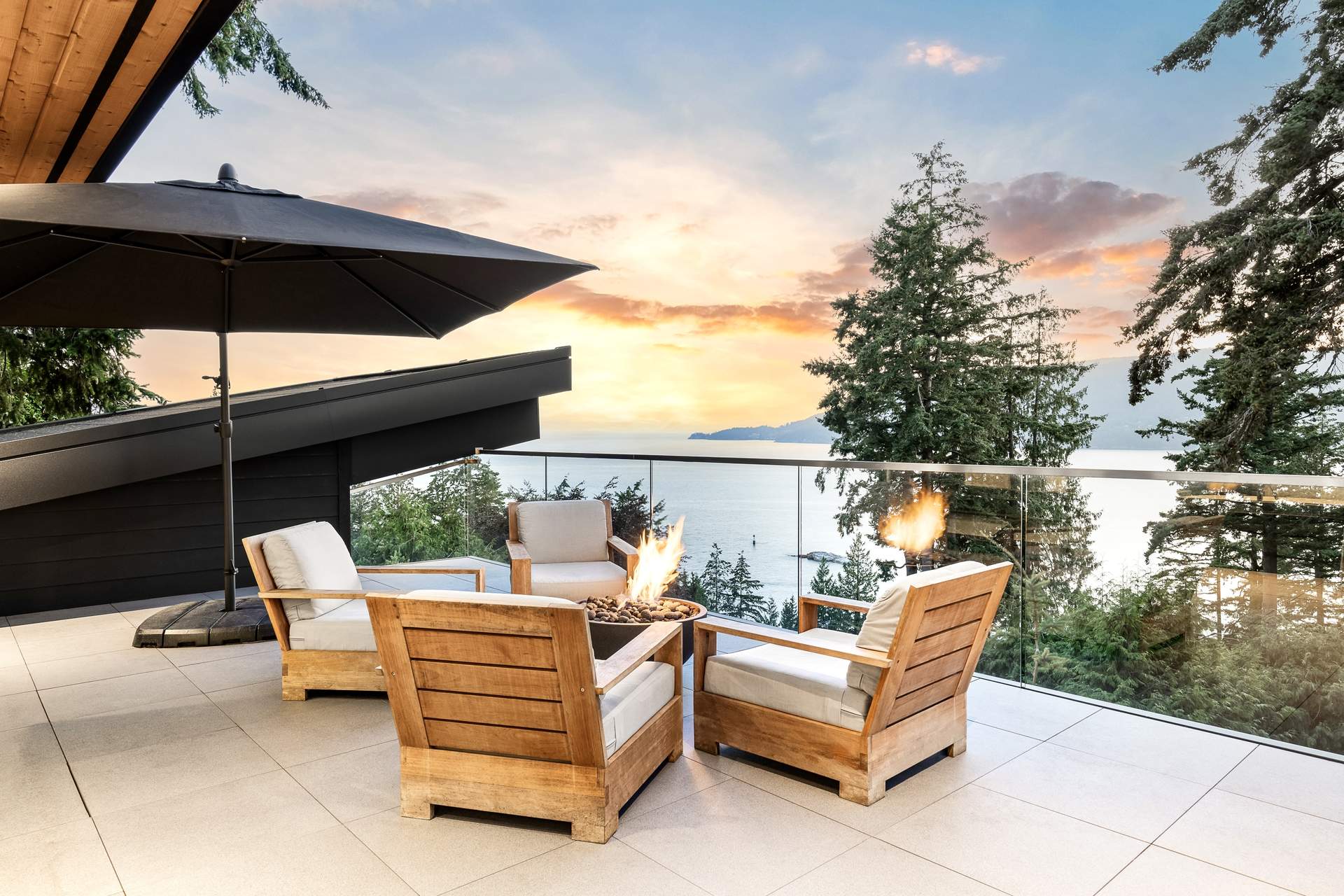 A contemporary masterpiece in the heart of West Vancouver’s prestigious Gleneagles neighborhood