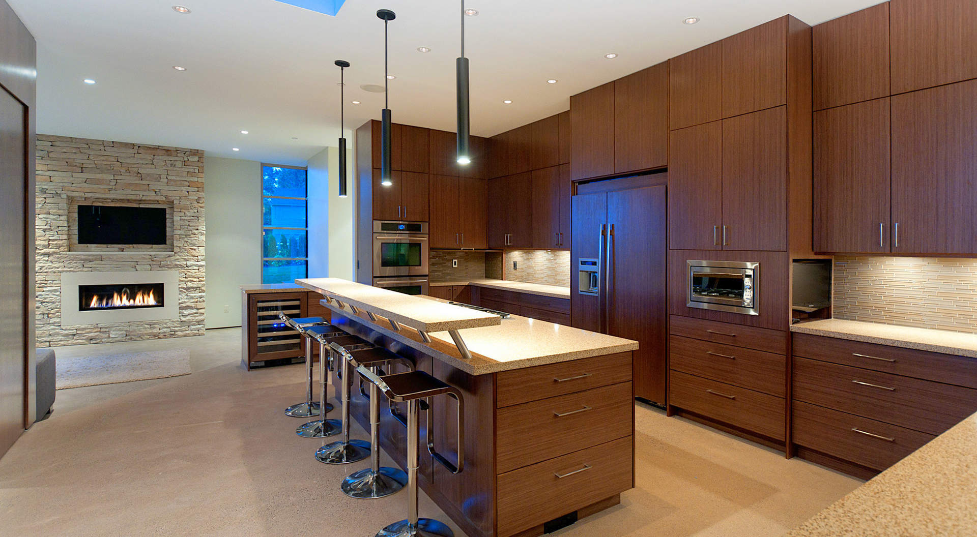 Stunning Contemporary Kitchen