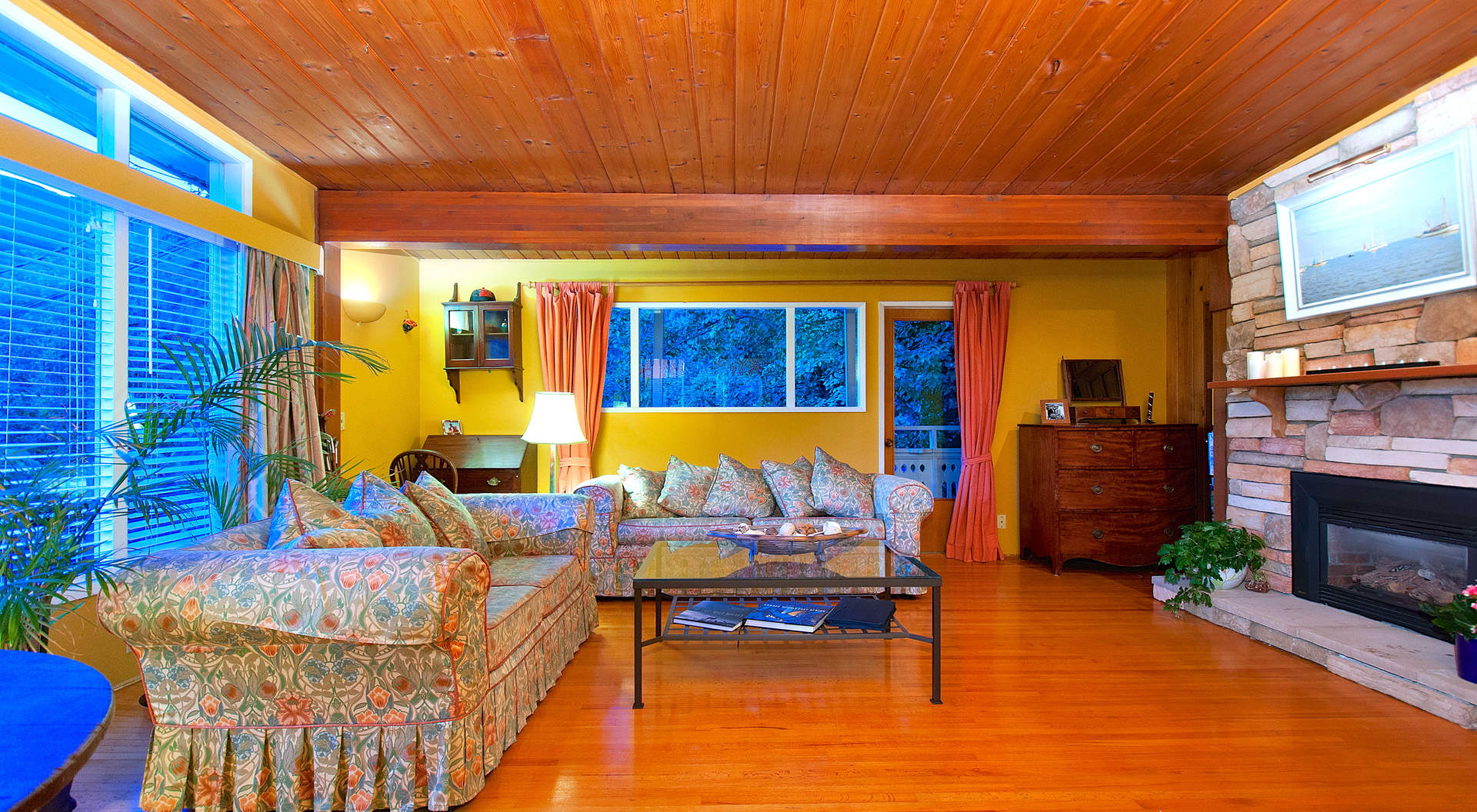 5496 Greenleaf Road West Vancouver Homes and Real Estate BC, Canada