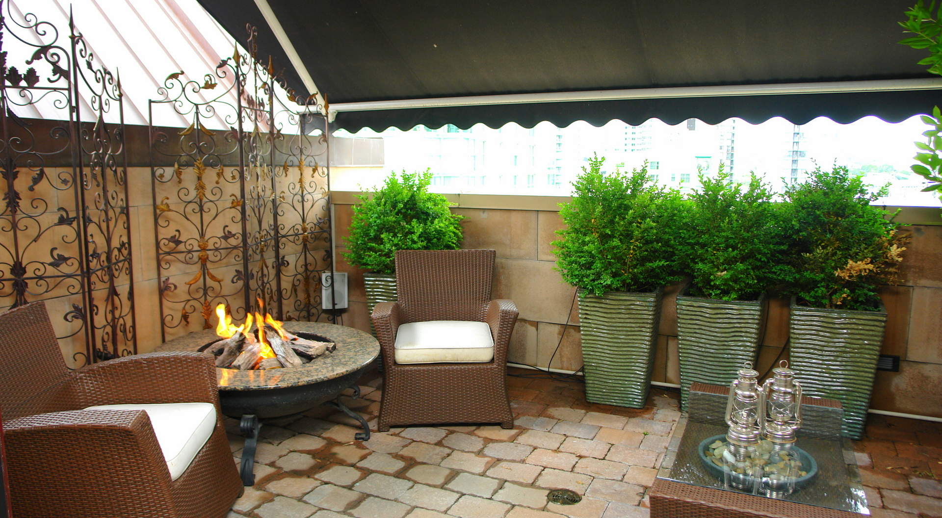 Outdoor Entertainment Area