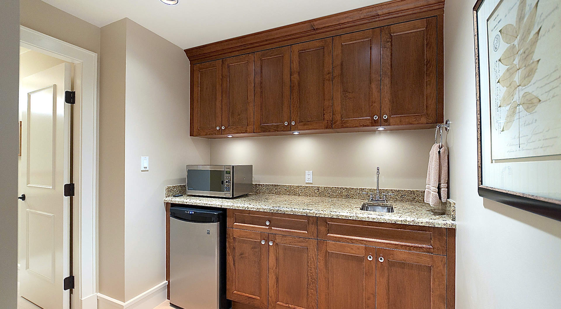 Bedroom has a Seperate Kitchenette for Nanny or In-law