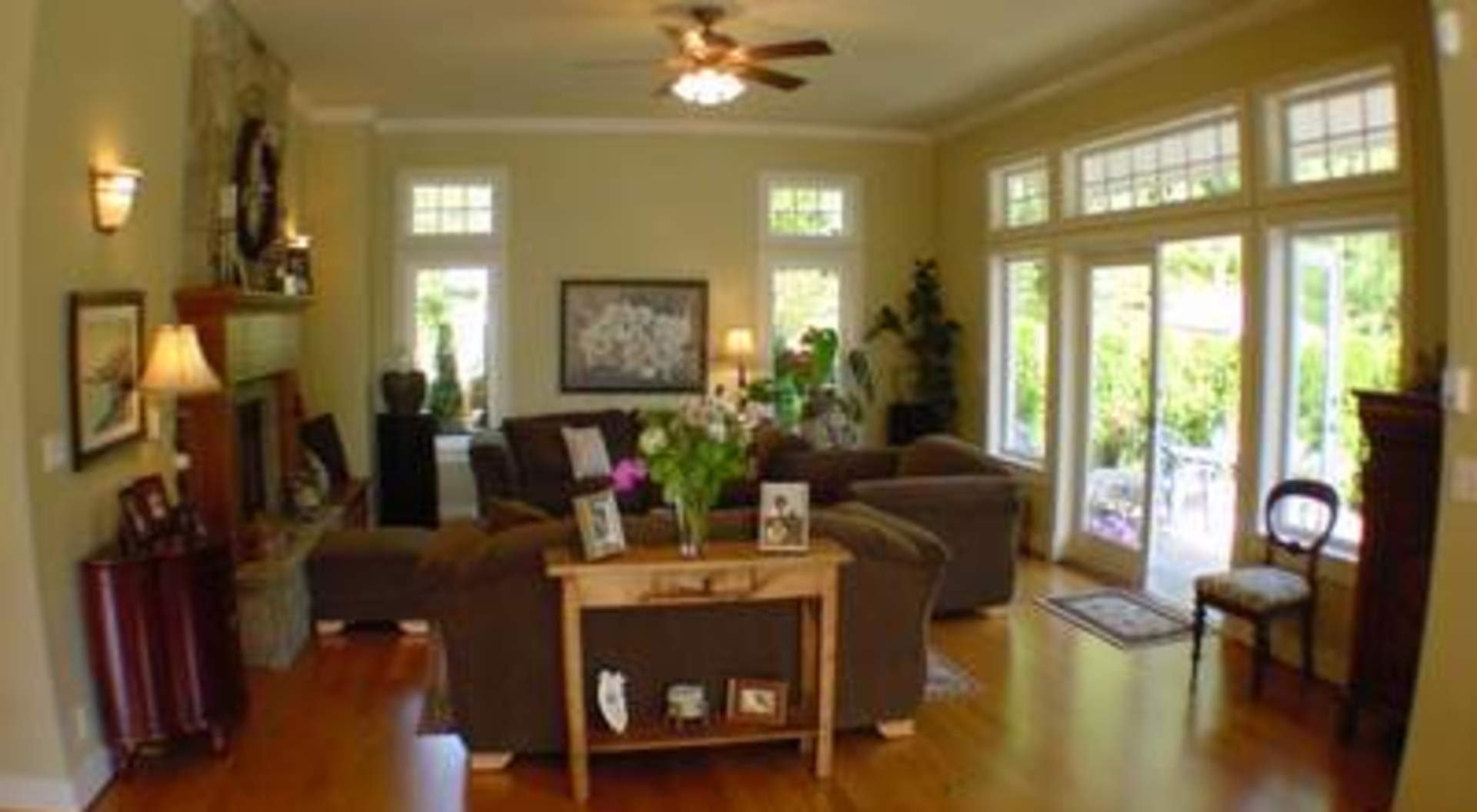 5697 Eagle Harbour Road West Vancouver Homes and Real Estate BC, Canada