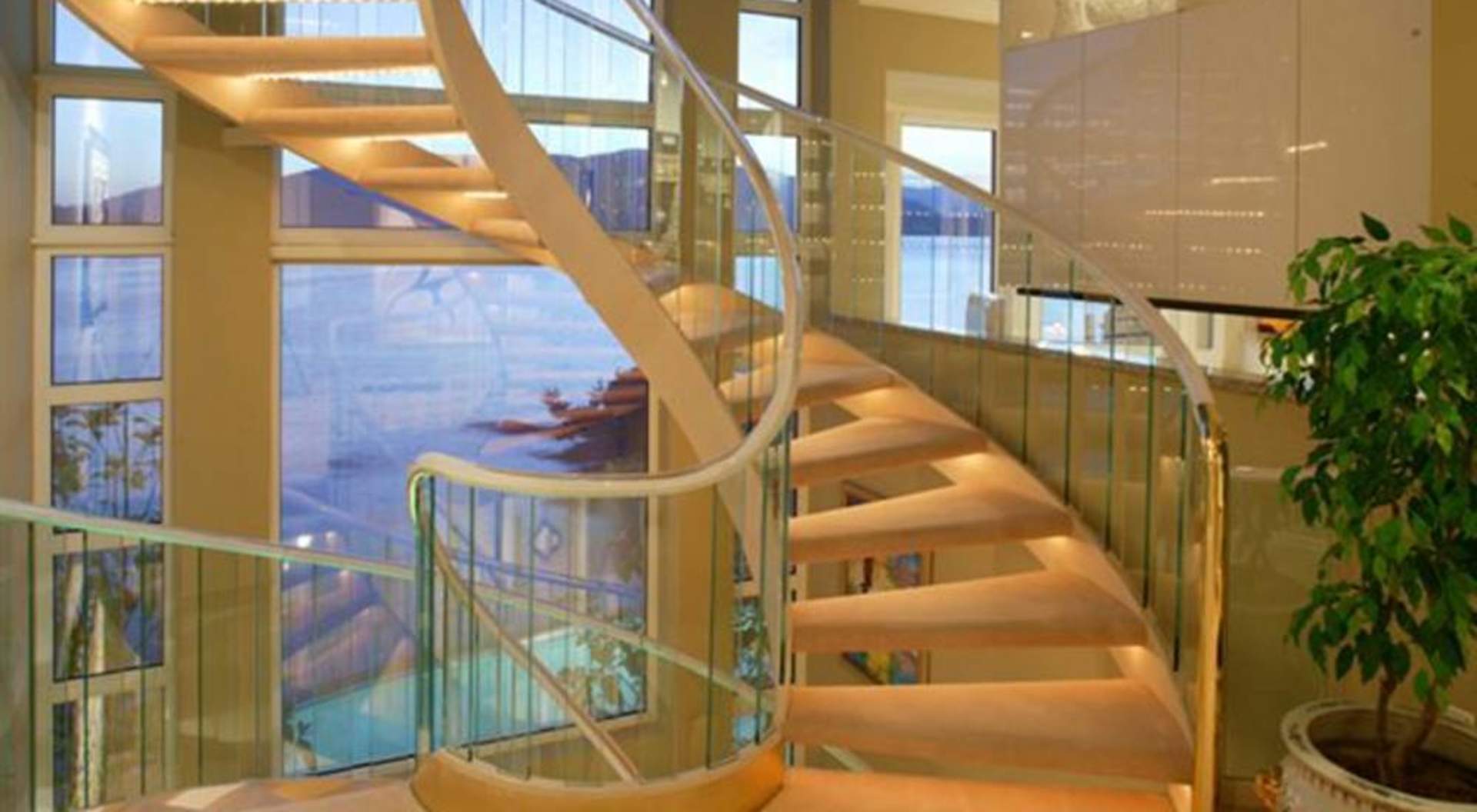 Gorgeous 3 Storey Staircase