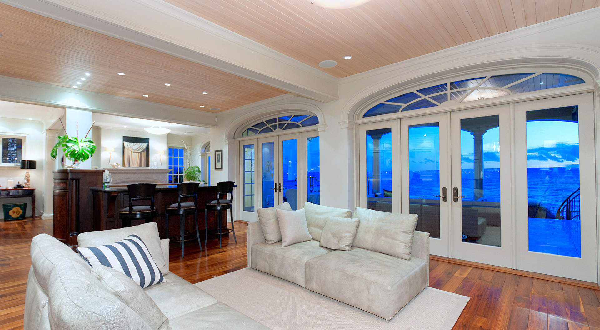 Beautiful Family Room