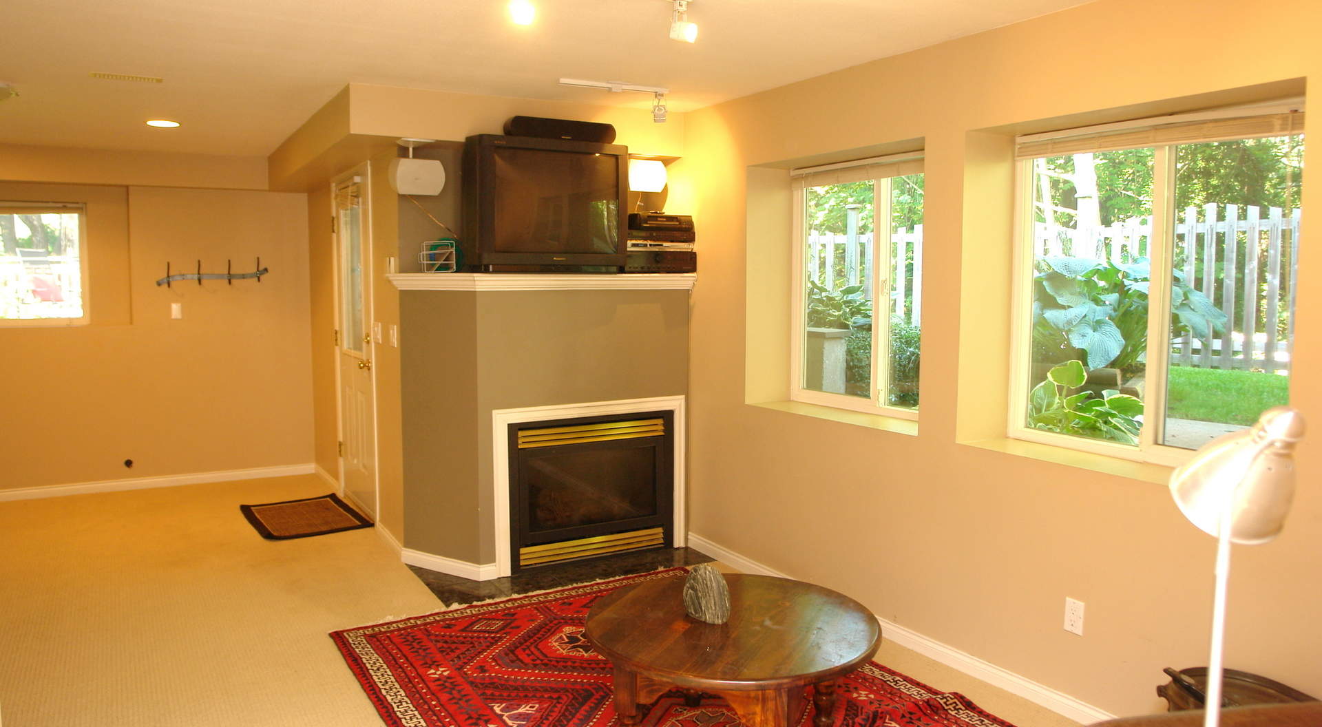 2156 Bowser Avenue West Vancouver Homes and Real Estate BC, Canada