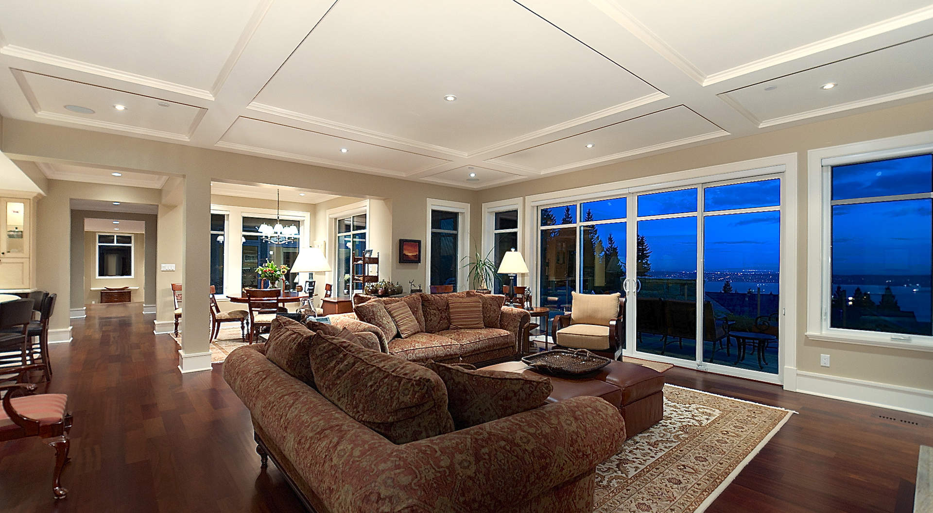 Coffered Ceiling & Crown Moulding Detail