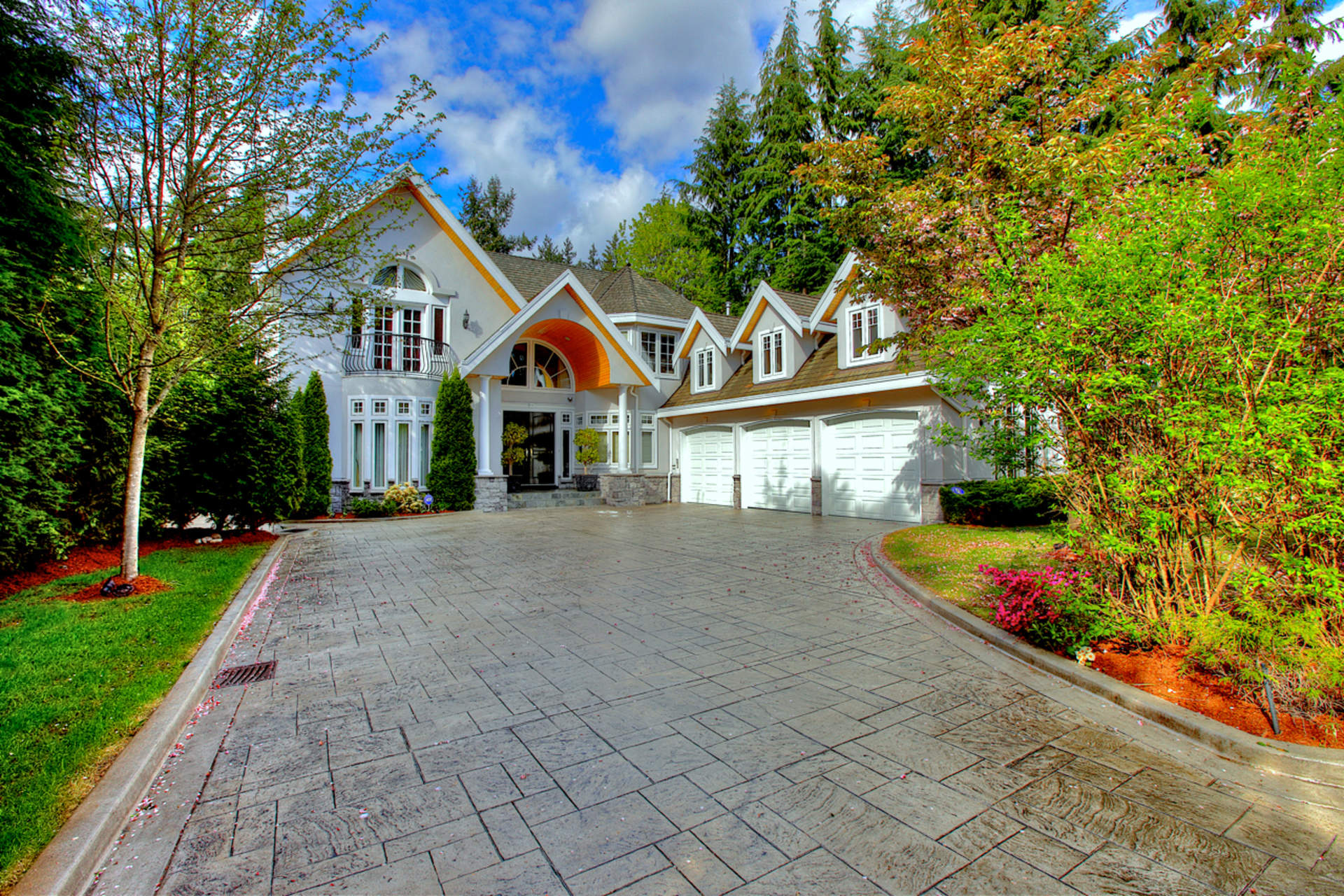 4379 Marine Drive West Vancouver Homes and Real Estate BC, Canada