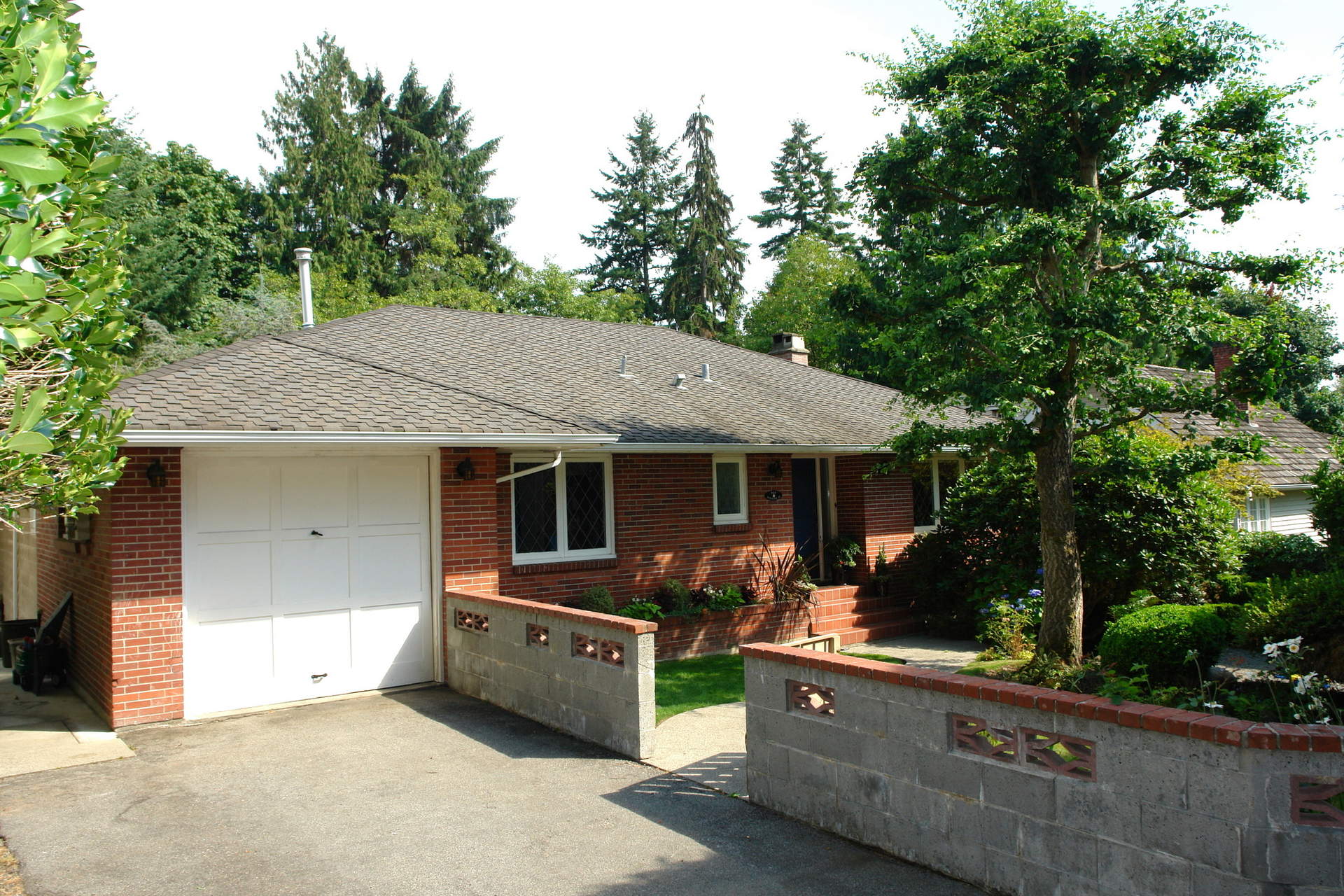 940 Sinclair Street West Vancouver Homes and Real Estate BC, Canada