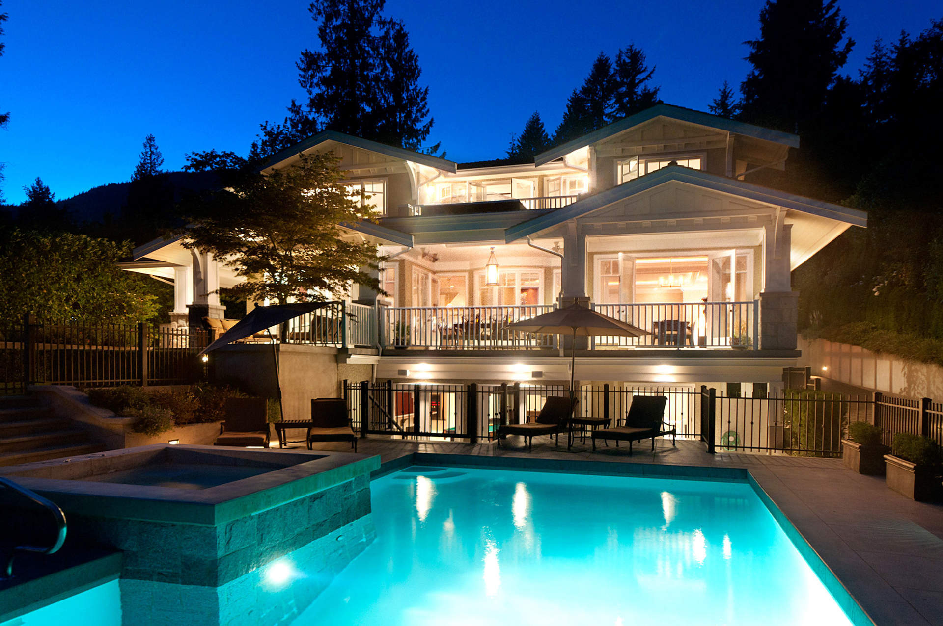 2955 Rosebery Avenue West Vancouver Homes and Real Estate BC, Canada