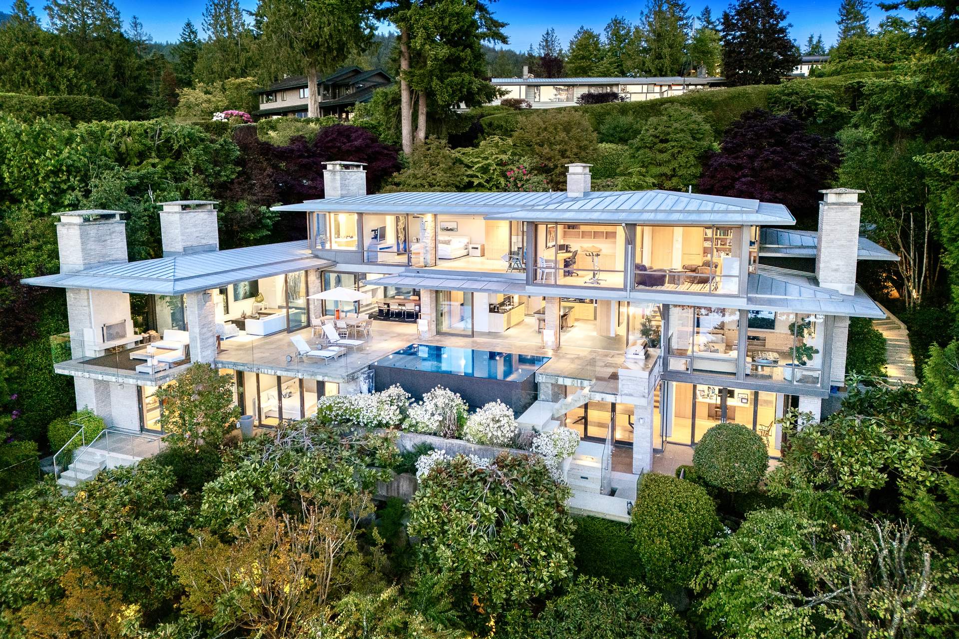 Spectacular P. Kaffka Designed Contemporary Residence with Stunning Views!