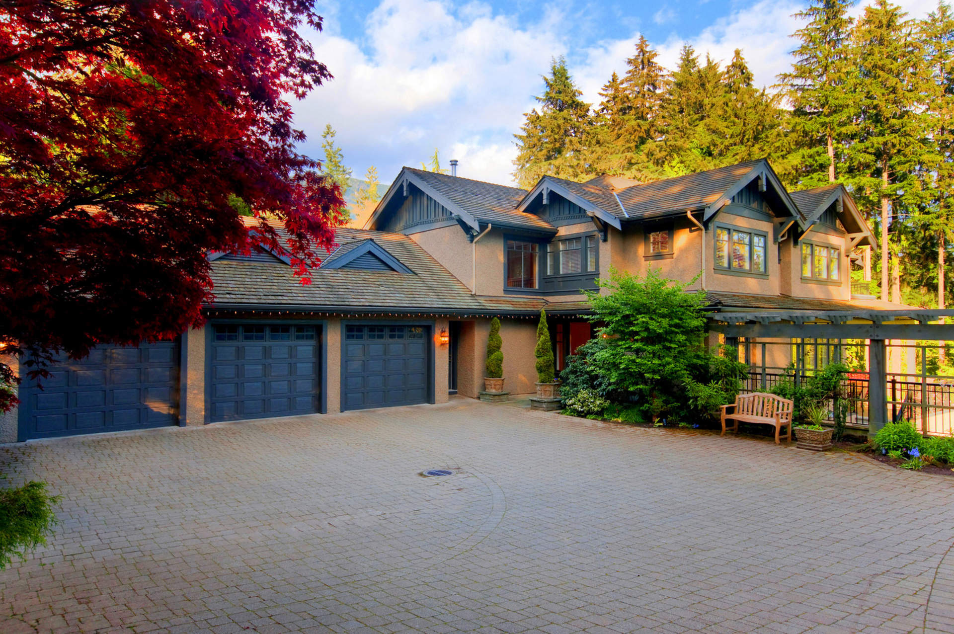 Espectacular Residencia Familia de Capilano Golf Course!