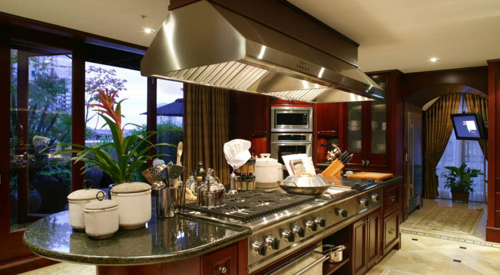 Gourmet Commercial Kitchen