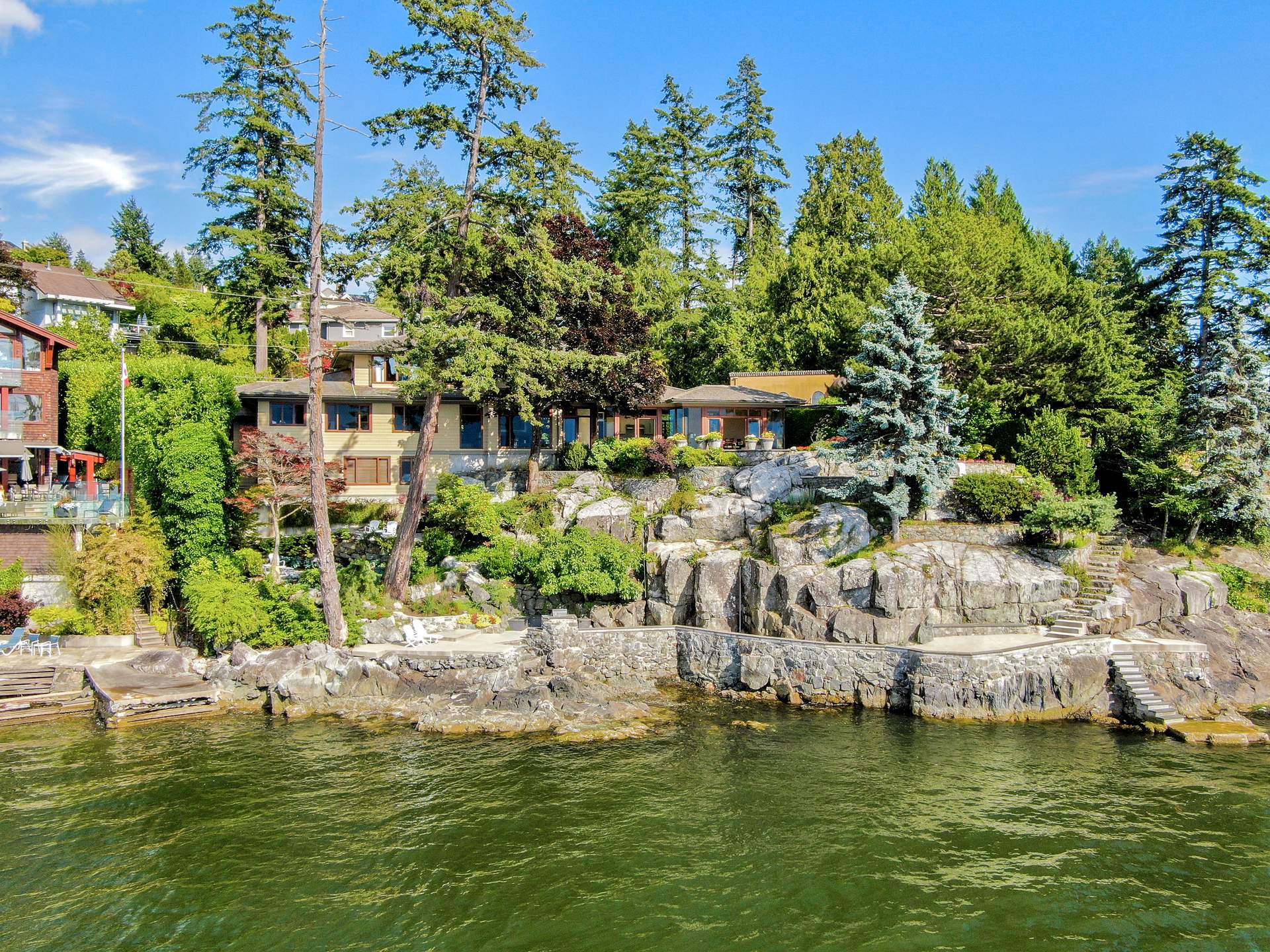 Rare and Exclusive Waterfront Residence