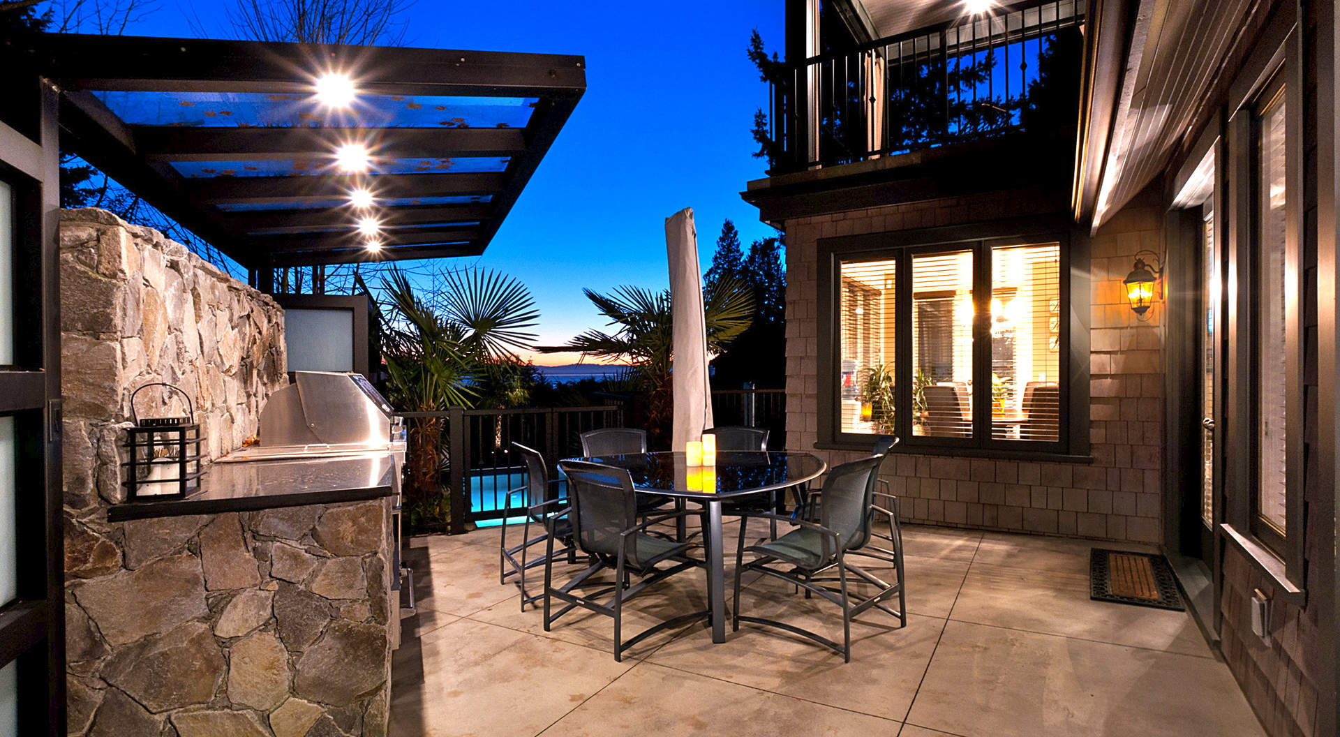 Sensational Outdoor Patio & BBQ Center