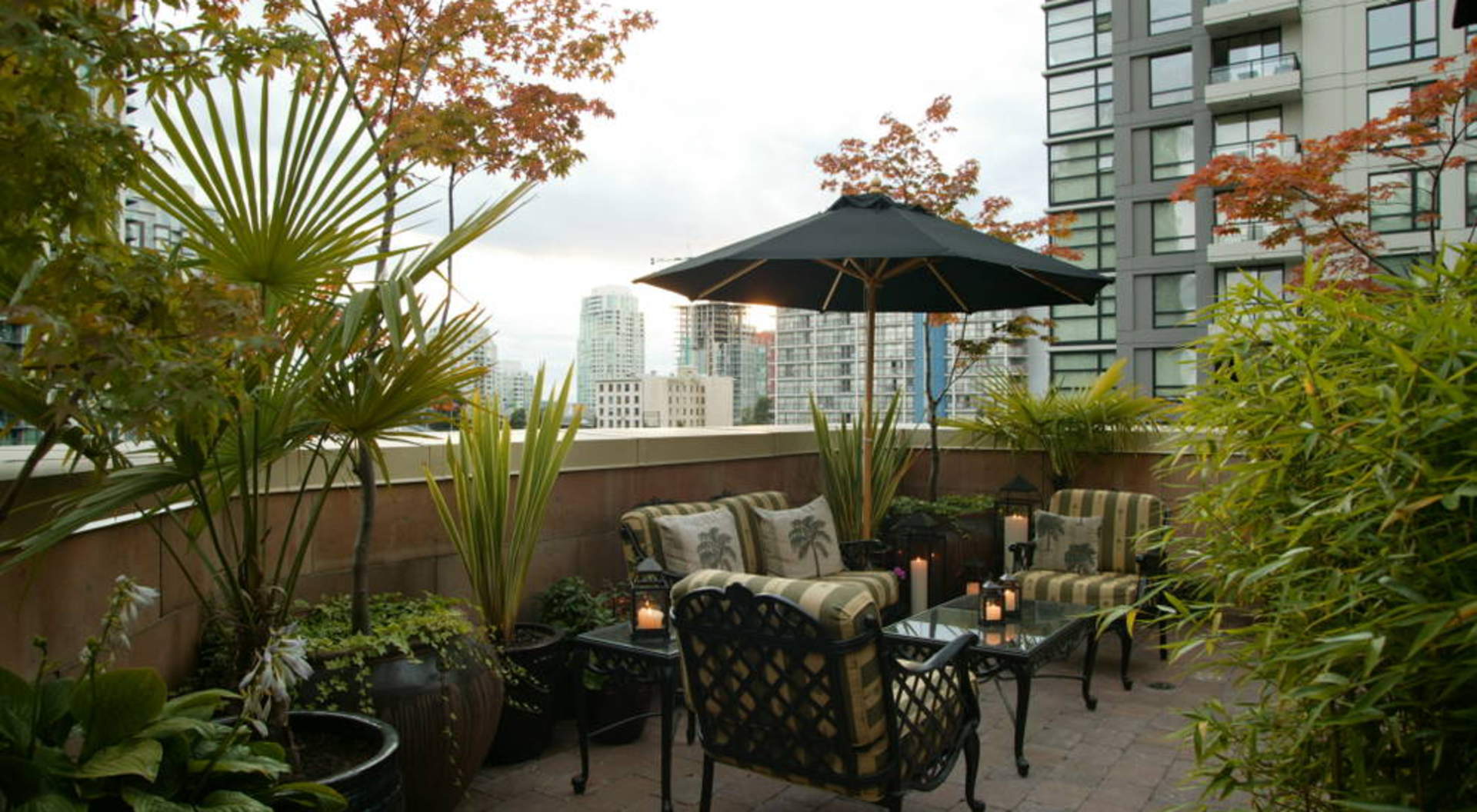 Private RooftopTerraces