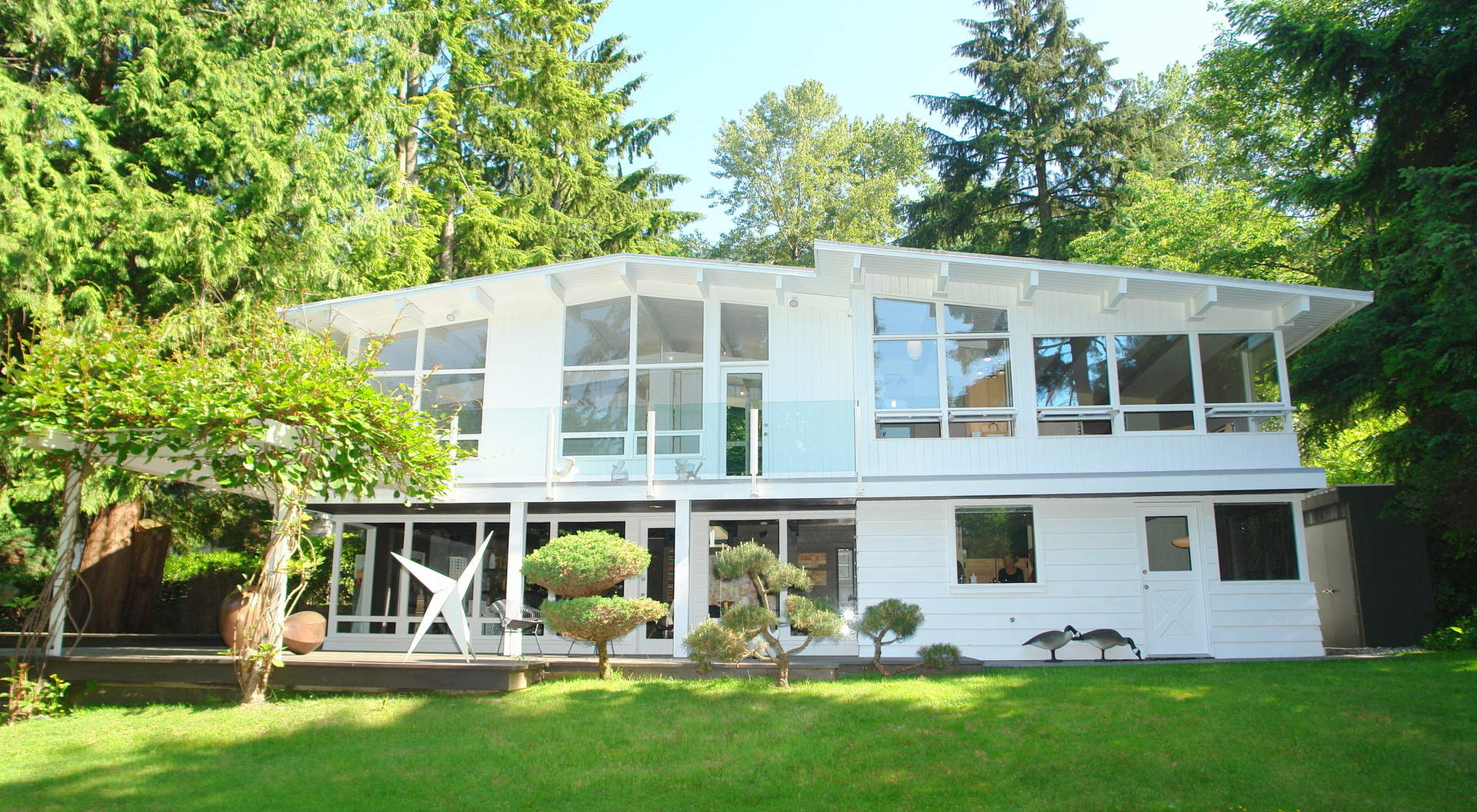 3380 Westmount Road West Vancouver Homes and Real Estate BC, Canada