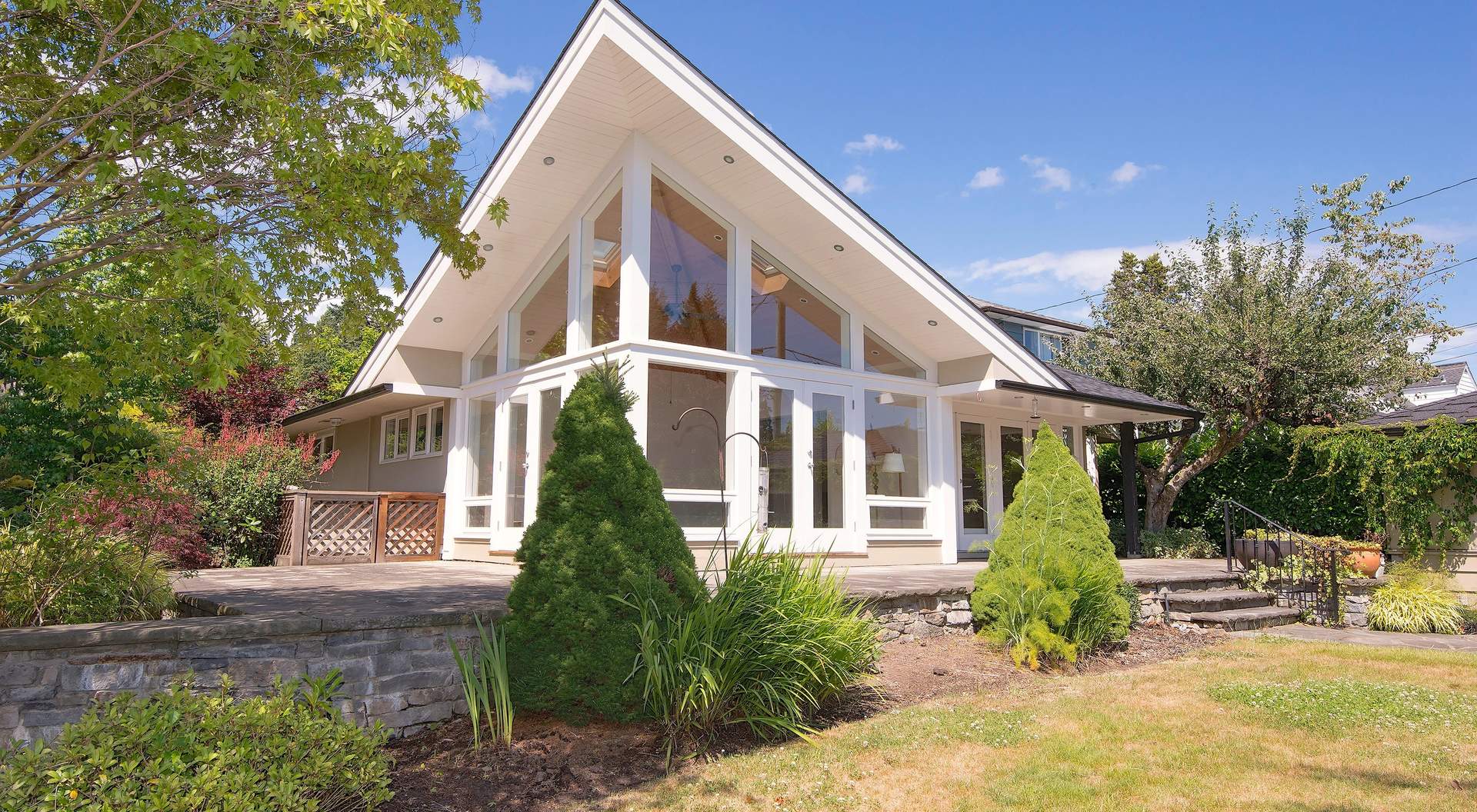 1248 Kings Avenue West Vancouver Homes and Real Estate BC, Canada