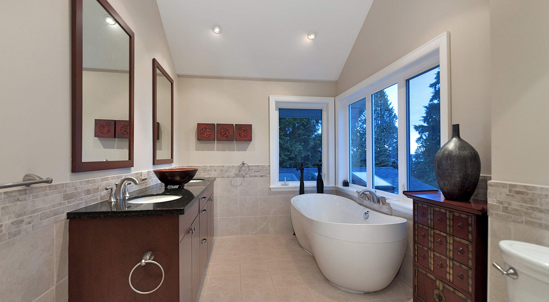 Master Ensuite